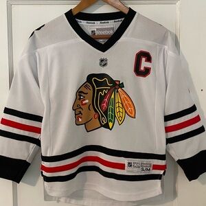 Chicago Blackhawks Jonathan Toews Youth S/M Jersey